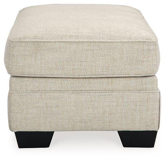 Rilynn Ottoman