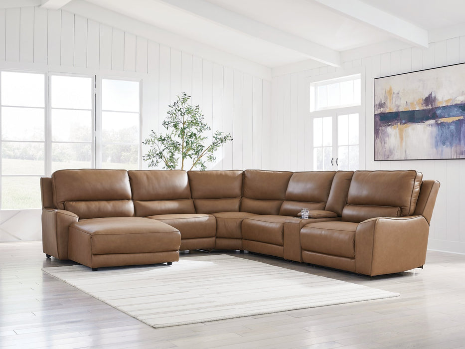 DeepWakes Power Reclining Sectional with Chaise